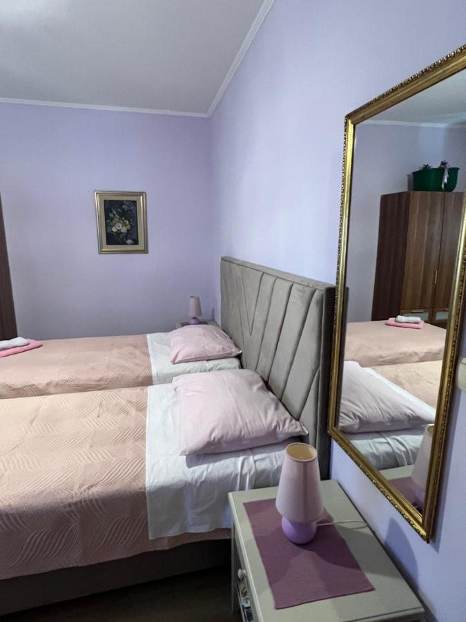 Devivi Apartments Split Eksteriør bilde